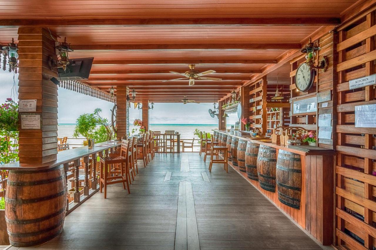 尼尔森勋爵酒店 班章 外观 照片